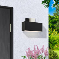Lynx Indoor/Outdoor 1 E26 Medium Base Light Bulb Socket ADA-Compliant Solid Brass Wall Sconce 6.25