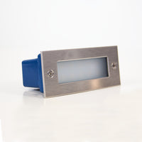 STS02 Aplique de pared de ladrillo empotrado para exteriores Accesorio de iluminación para escalones/escaleras LED