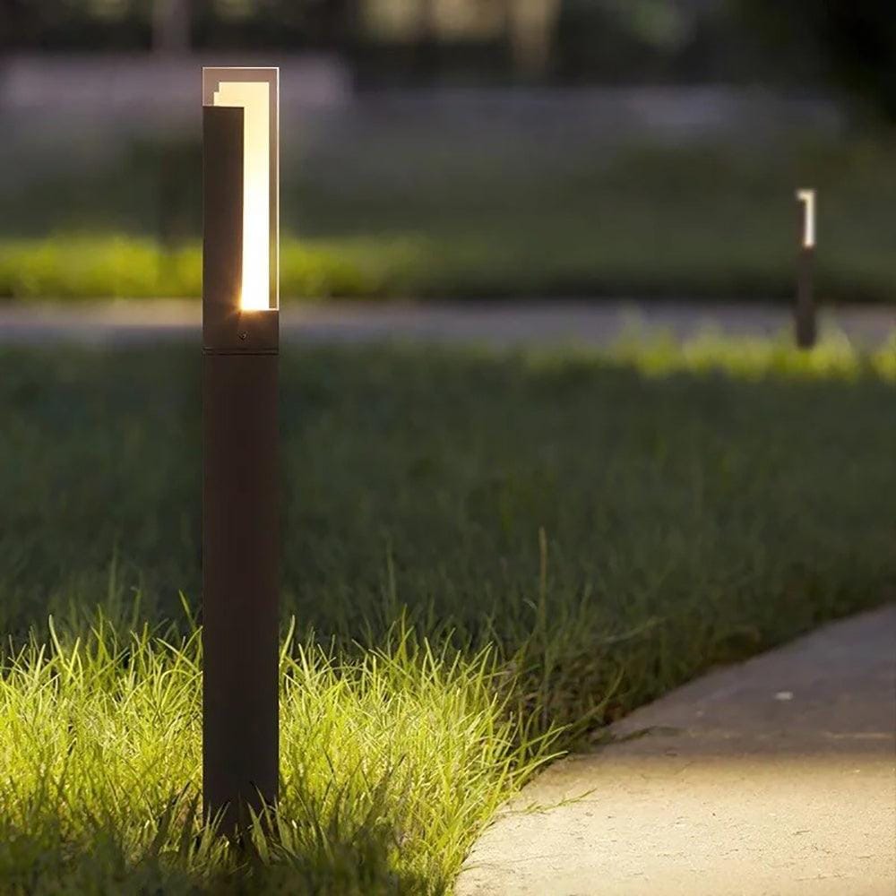 Low Voltage LED Bollard Landscape Light | Low voltage garden lights.