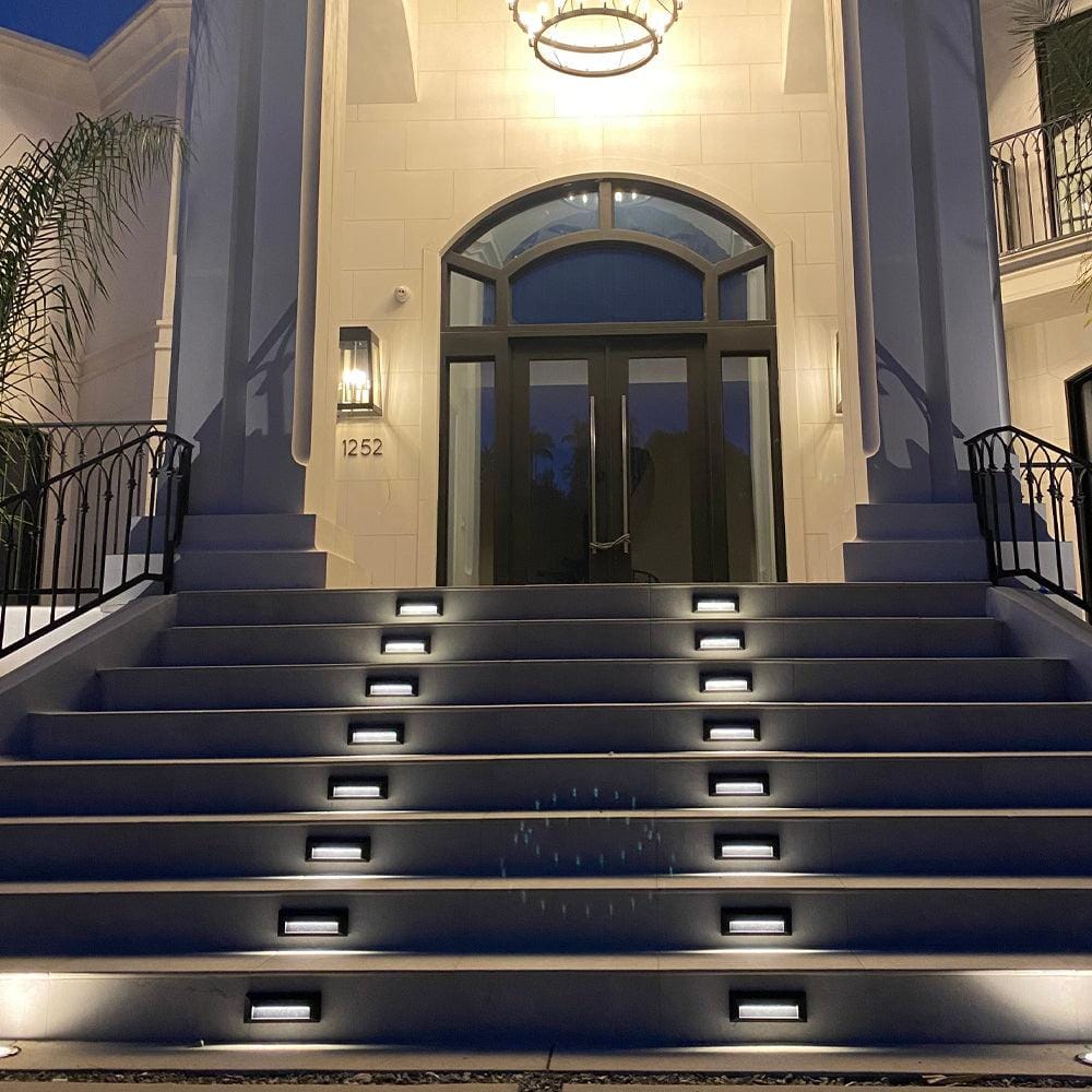 STA04 8W Low Voltage Cast Aluminum Rectangular Surface Mount LED Step or Deck Light.