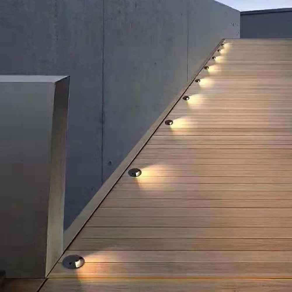 STA05 3W Low Voltage Cast Aluminum Round Surface Mount LED Step or Deck Light.